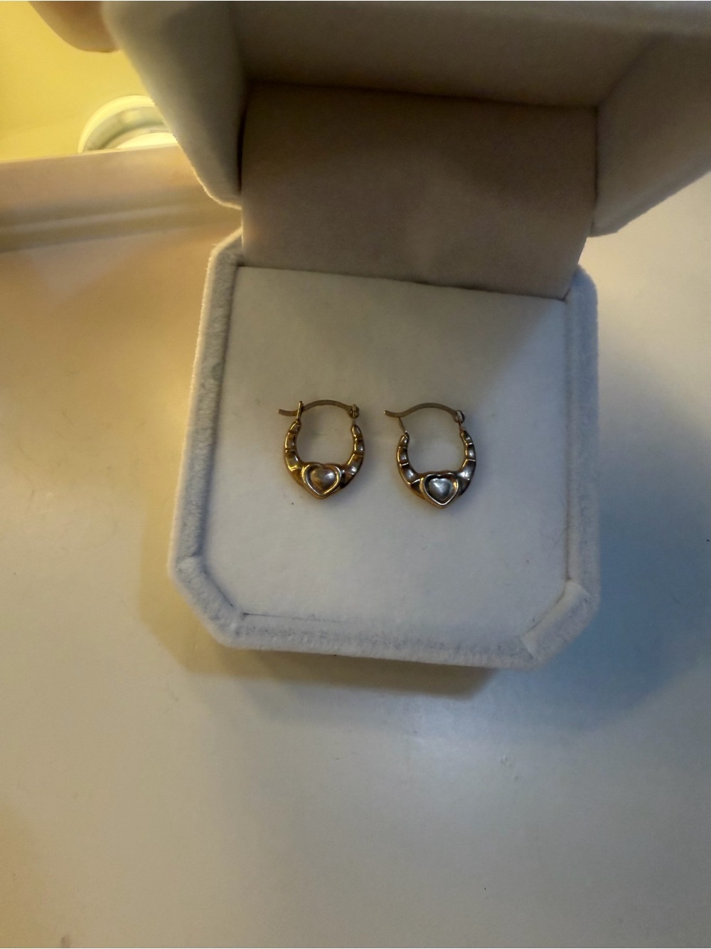 14k Gold Mini Heart Hoop Earrings